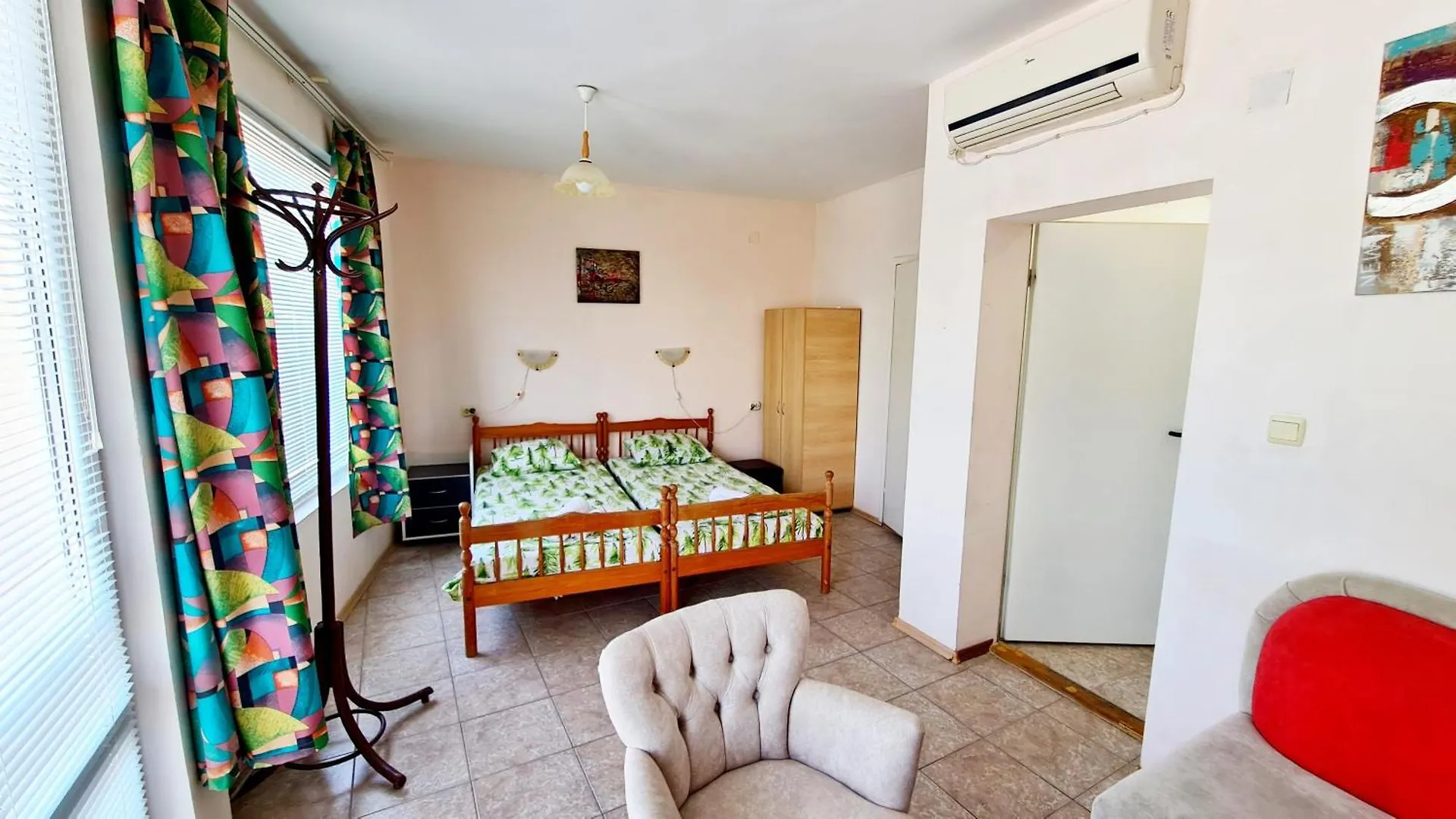 Jour Hоuse Apartment Varna